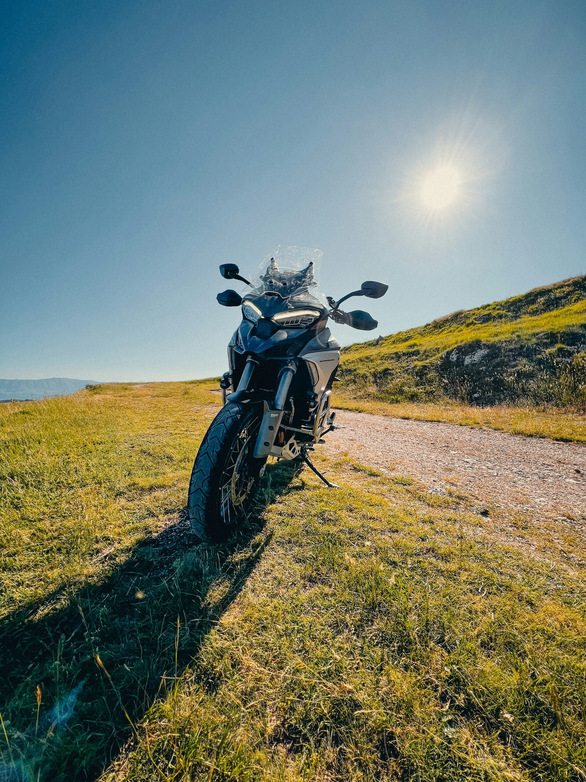 Motor op de weg
